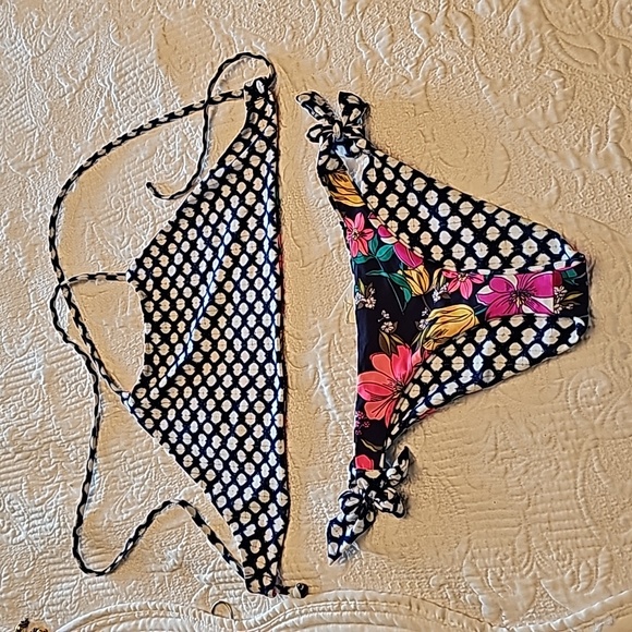 New bikini Body Glove - Picture 2 of 4